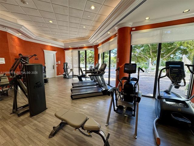 2000 Island Boulevard 1801, Aventura, FL 33160