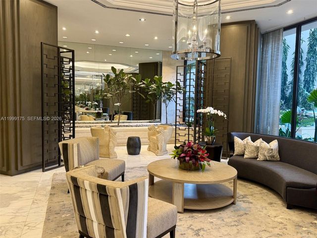 2000 Island Boulevard 1801, Aventura, FL 33160