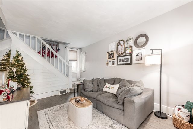 1134 Mississippi Ave, Dormont, PA 15216