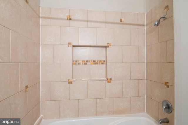 120 N POTOMAC ST, Baltimore, MD 21224