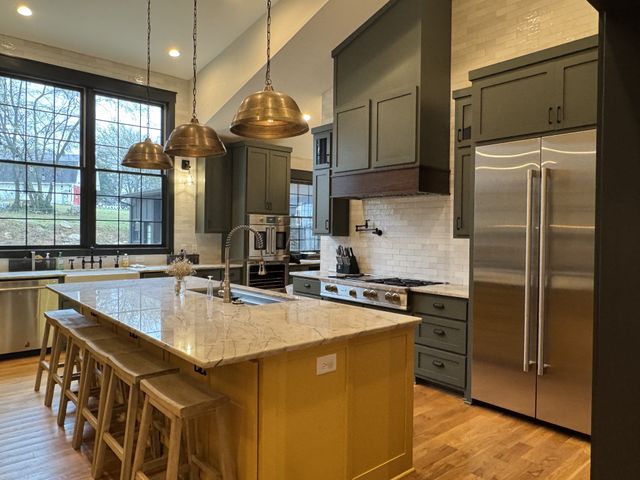 1554 Latimer Ln, Hendersonville, TN 37075