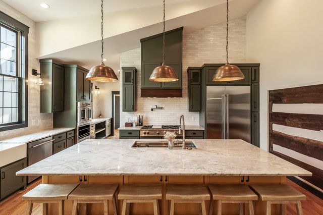 1554 Latimer Ln, Hendersonville, TN 37075