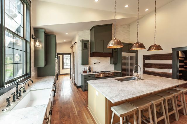 1554 Latimer Ln, Hendersonville, TN 37075