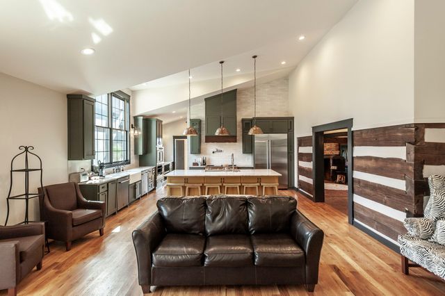 1554 Latimer Ln, Hendersonville, TN 37075