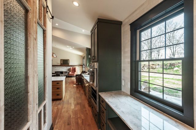 1554 Latimer Ln, Hendersonville, TN 37075