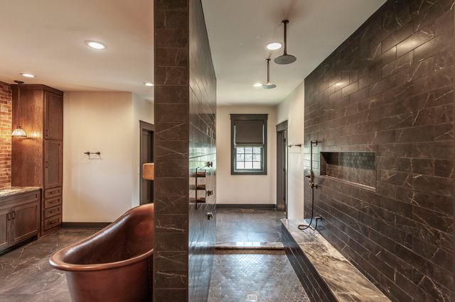 1554 Latimer Ln, Hendersonville, TN 37075