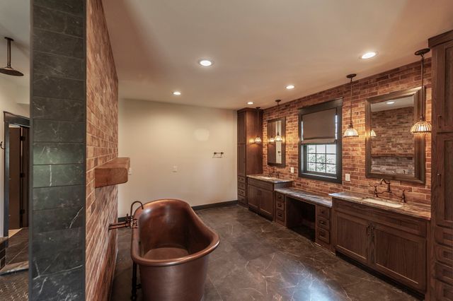 1554 Latimer Ln, Hendersonville, TN 37075