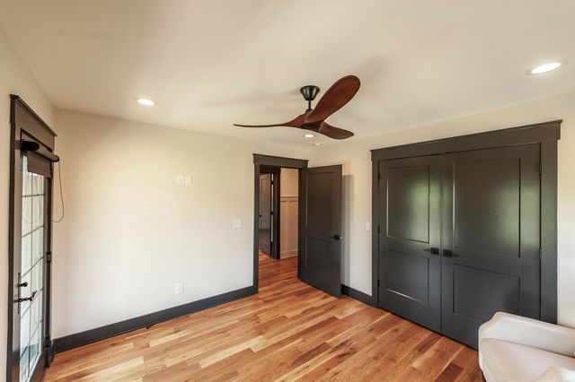 1554 Latimer Ln, Hendersonville, TN 37075