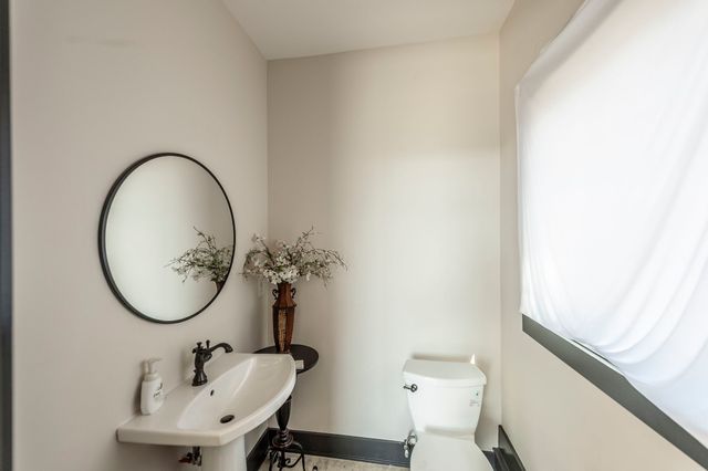 1554 Latimer Ln, Hendersonville, TN 37075