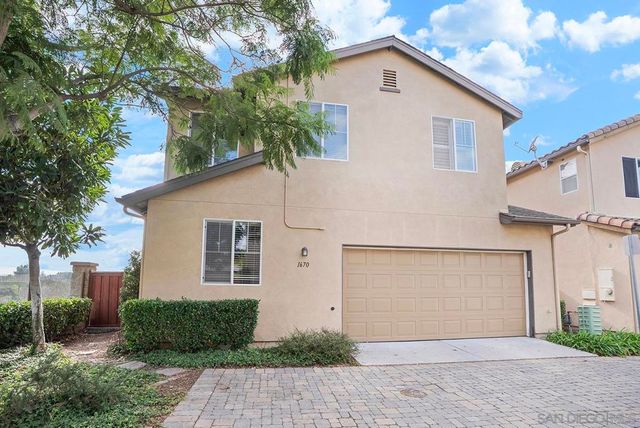 1670 Grasshopper Ln, Chula Vista, CA 91915