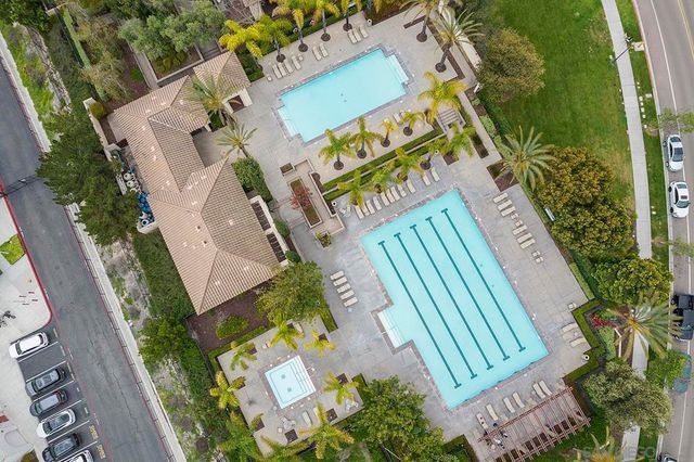 1670 Grasshopper Ln, Chula Vista, CA 91915