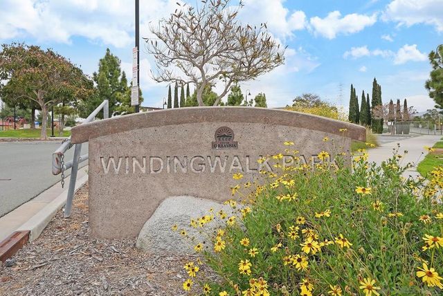 1670 Grasshopper Ln, Chula Vista, CA 91915