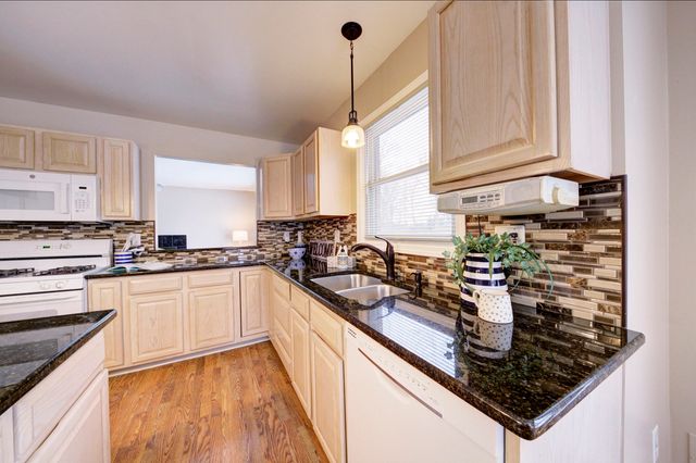 45246 Gerald Court, Canton Twp, MI 48188