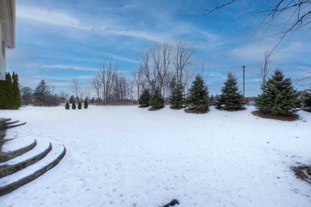 45246 Gerald Court, Canton Twp, MI 48188