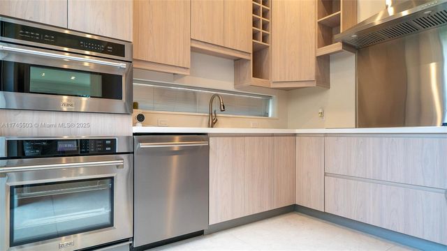 1310 NE 117th Ter 2, Miami, FL 33161