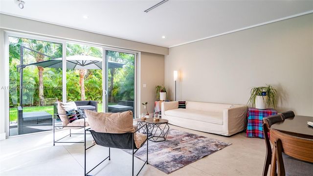 1310 NE 117th Ter 2, Miami, FL 33161