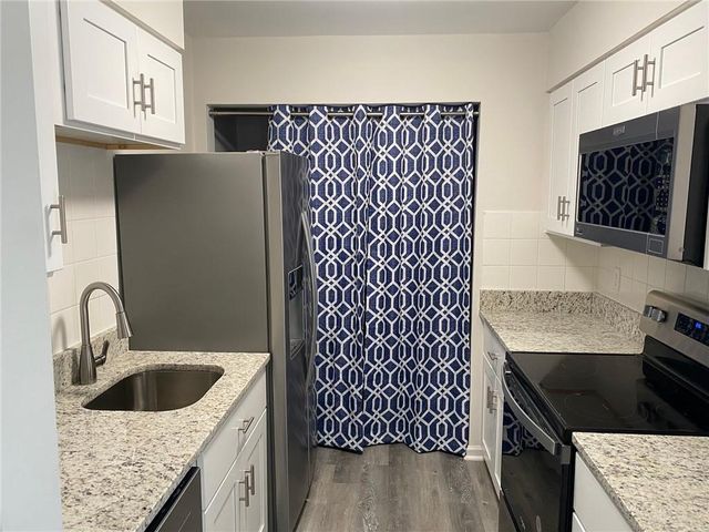 1166 Booth SW Road 610, Marietta, GA 30008