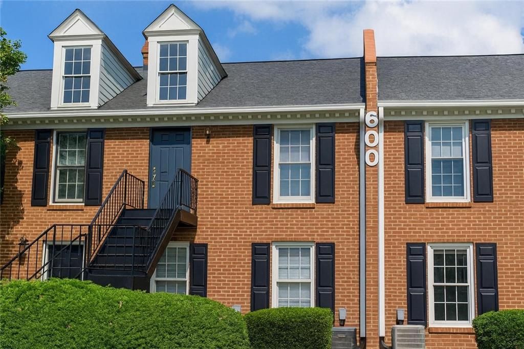 1166 Booth SW Road 610, Marietta, GA 30008