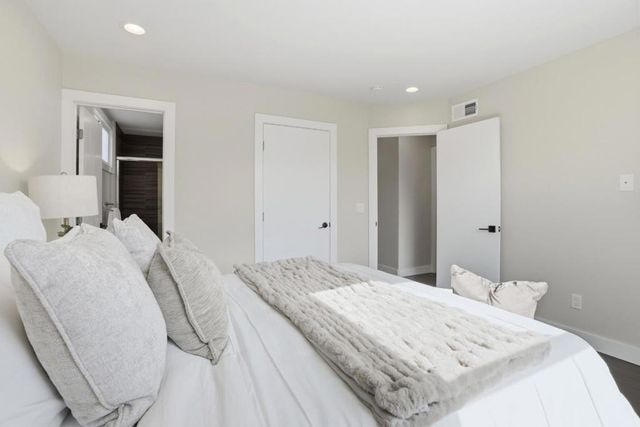 605 Skyline Drive, Daly City, CA 94015