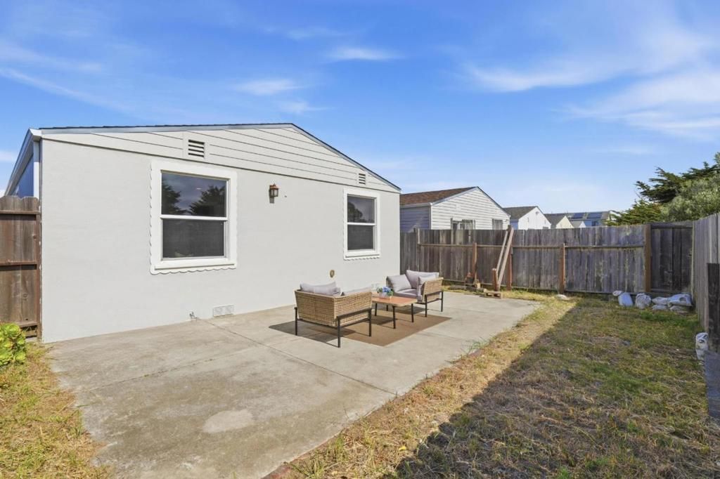 Image 22 of property listing at 605 Skyline Drive, Daly City, CA 94015