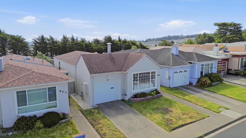 Image 27 of property listing at 605 Skyline Drive, Daly City, CA 94015