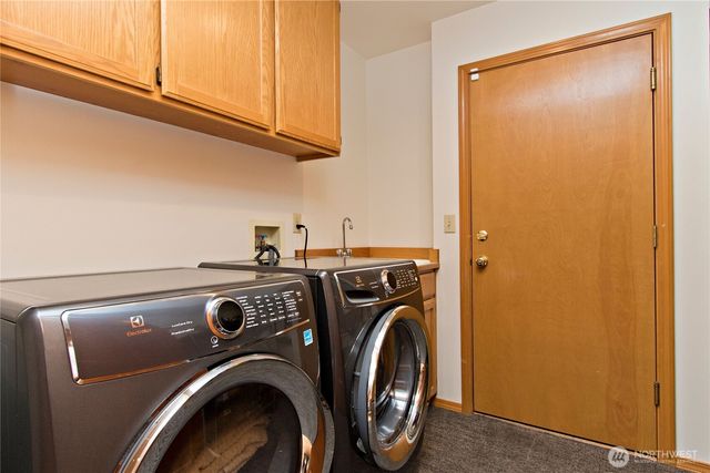 22424 243rd Place SE, Maple Valley, WA 98038