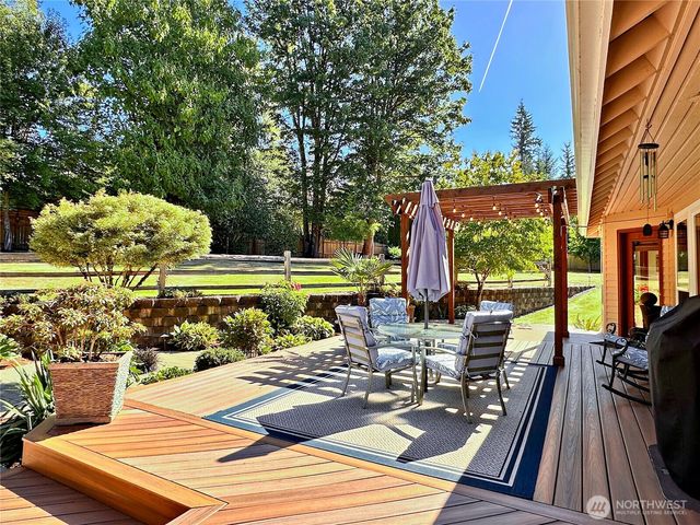 22424 243rd Place SE, Maple Valley, WA 98038