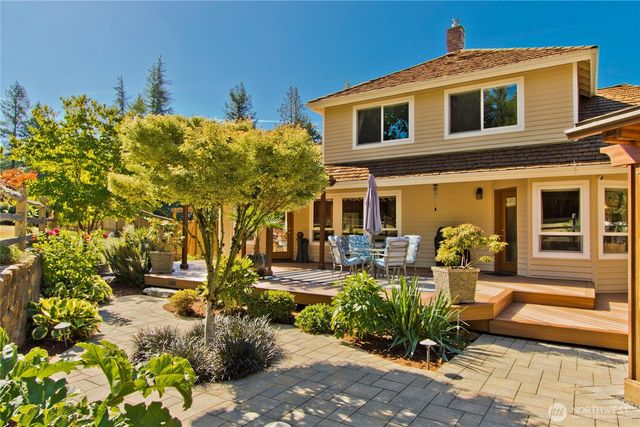 22424 243rd Place SE, Maple Valley, WA 98038