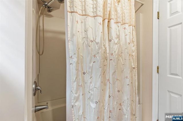 611 Boulton Avenue, Point Pleasant, NJ 08742