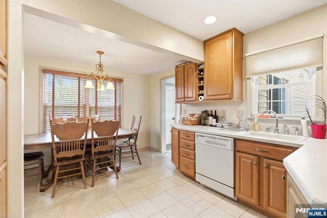 611 Boulton Avenue, Point Pleasant, NJ 08742