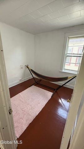 11 S Dove Street, Albany, NY 12202