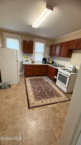 11 S Dove Street, Albany, NY 12202