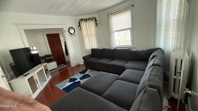 11 S Dove Street, Albany, NY 12202