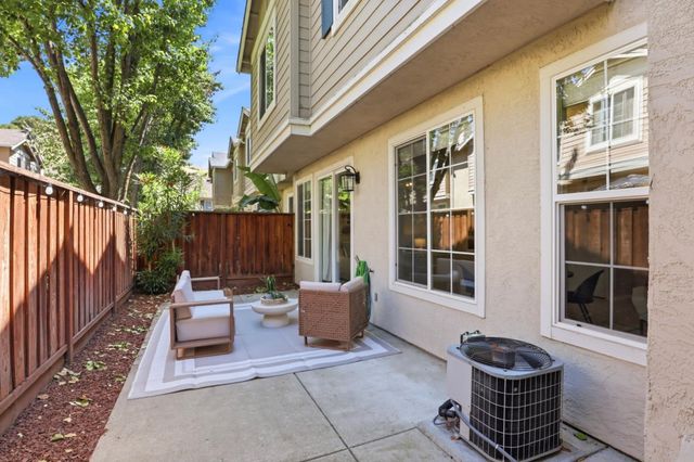 10756 Craigtown Lane, Dublin, CA 94568