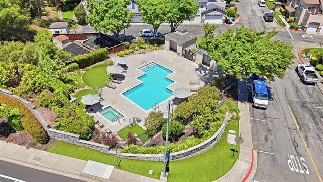 10756 Craigtown Lane, Dublin, CA 94568