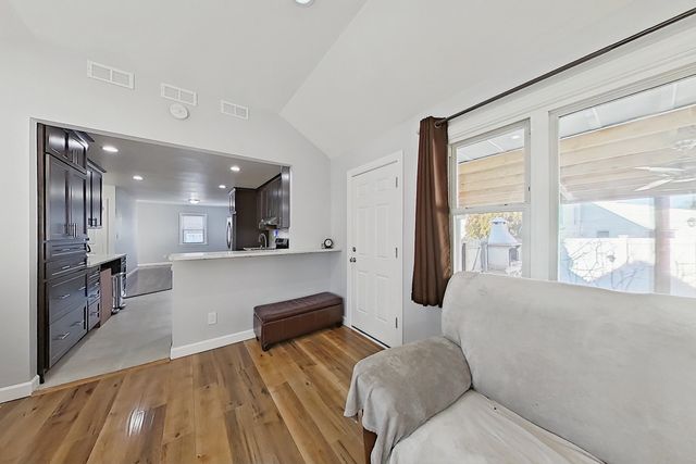 127 IOZIA TERRACE, Elmwood Park, NJ 07407