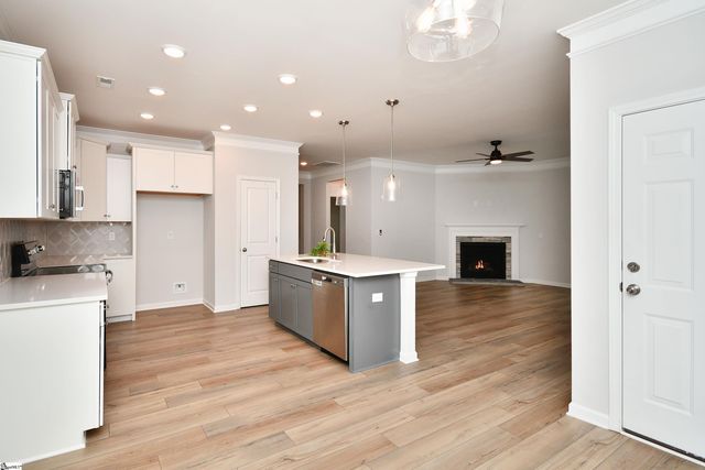 617 Columbus Circle, Simpsonville, SC 29680