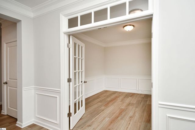 617 Columbus Circle, Simpsonville, SC 29680