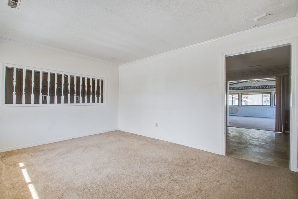 Image 10 of property listing at 114 Froman Drive, Summerville, SC 29483