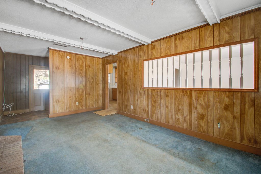 Image 18 of property listing at 114 Froman Drive, Summerville, SC 29483