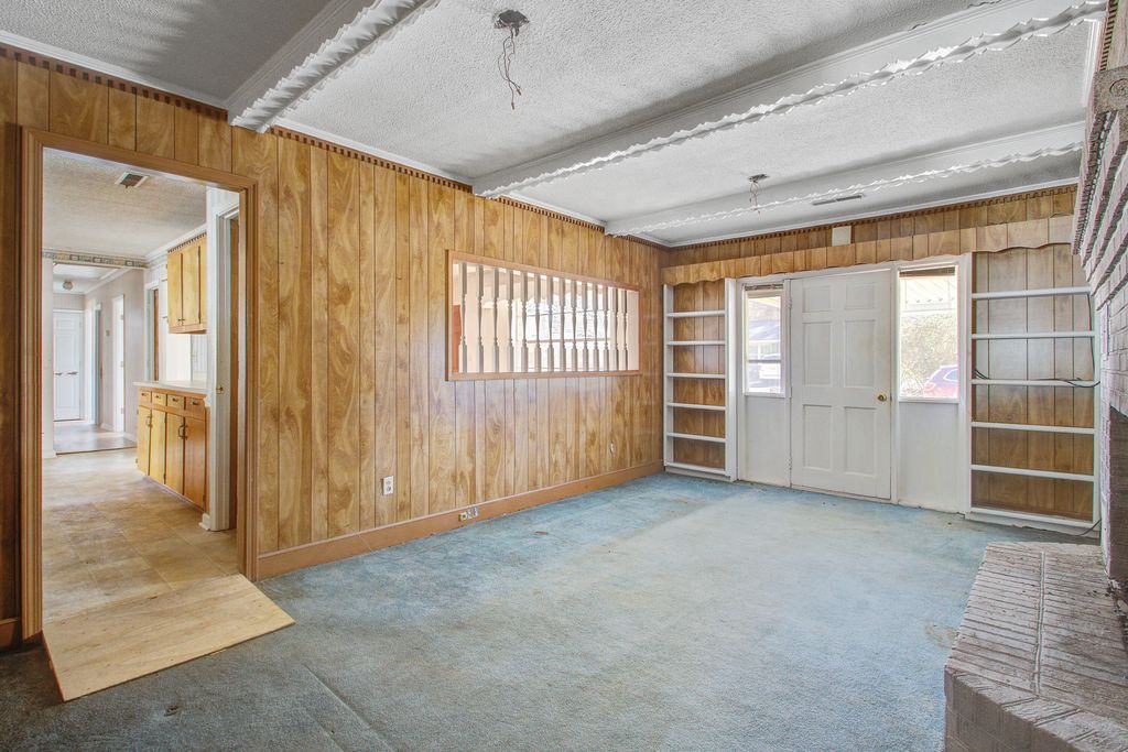 Image 20 of property listing at 114 Froman Drive, Summerville, SC 29483