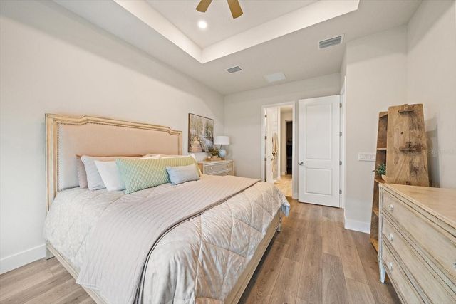 1574 RUNNING TIDE PLACE, Sarasota, FL 34240