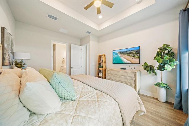 1574 RUNNING TIDE PLACE, Sarasota, FL 34240