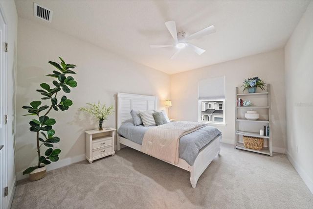 1574 RUNNING TIDE PLACE, Sarasota, FL 34240
