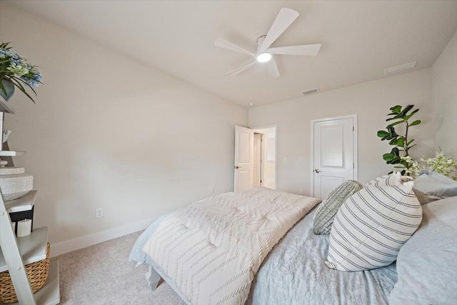 1574 RUNNING TIDE PLACE, Sarasota, FL 34240