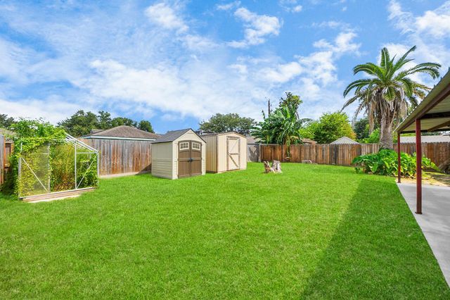 1110 E Brown Lane, Deer Park, TX 77536