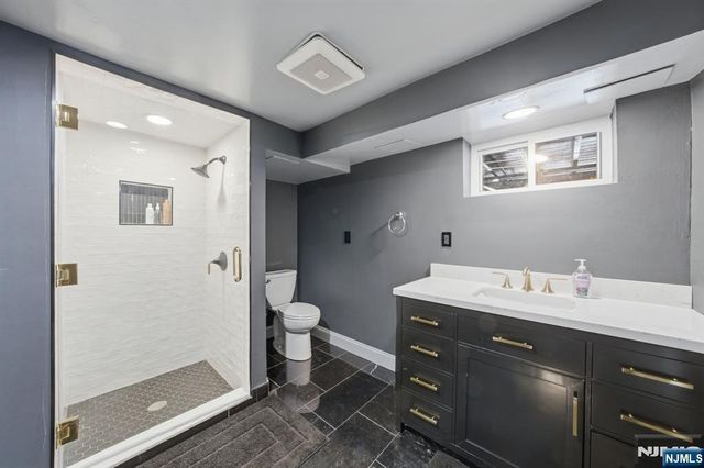 98 Windsor Road, Tenafly, NJ 07670