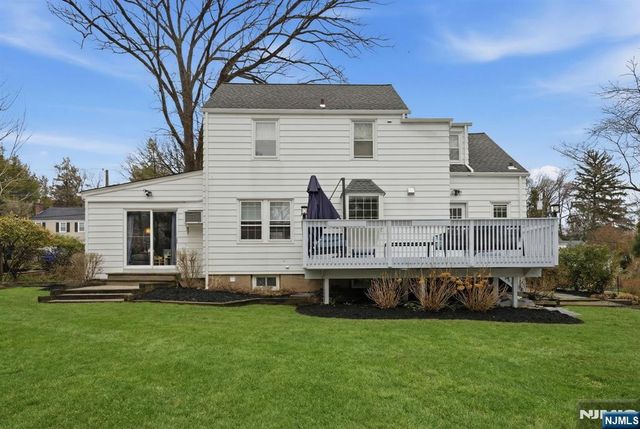 98 Windsor Road, Tenafly, NJ 07670