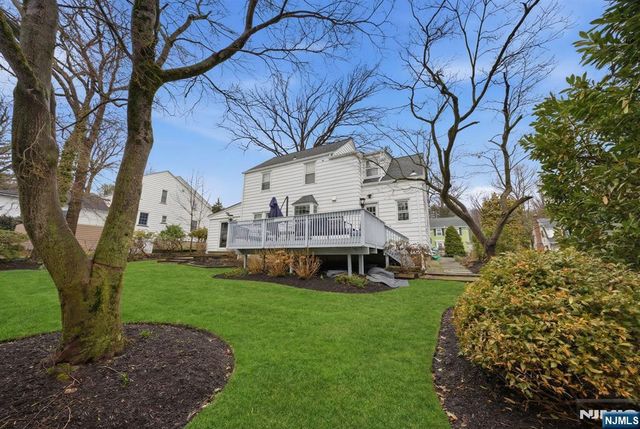 98 Windsor Road, Tenafly, NJ 07670