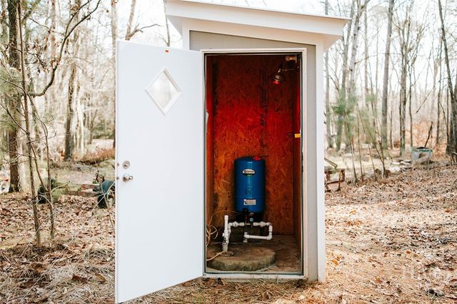 72 Frank Mathews Road, Lexington, GA 30648